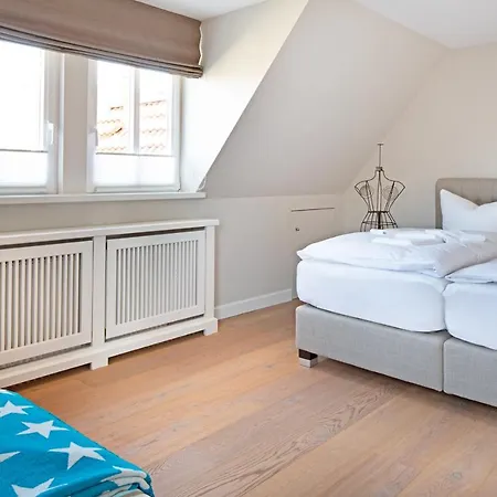 Acht Ahoi * 里斯特