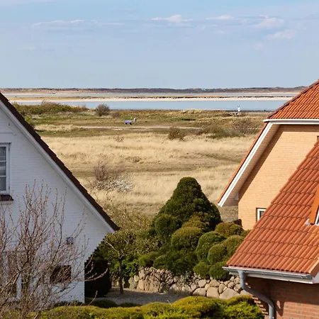 Acht Ahoi Holiday home *